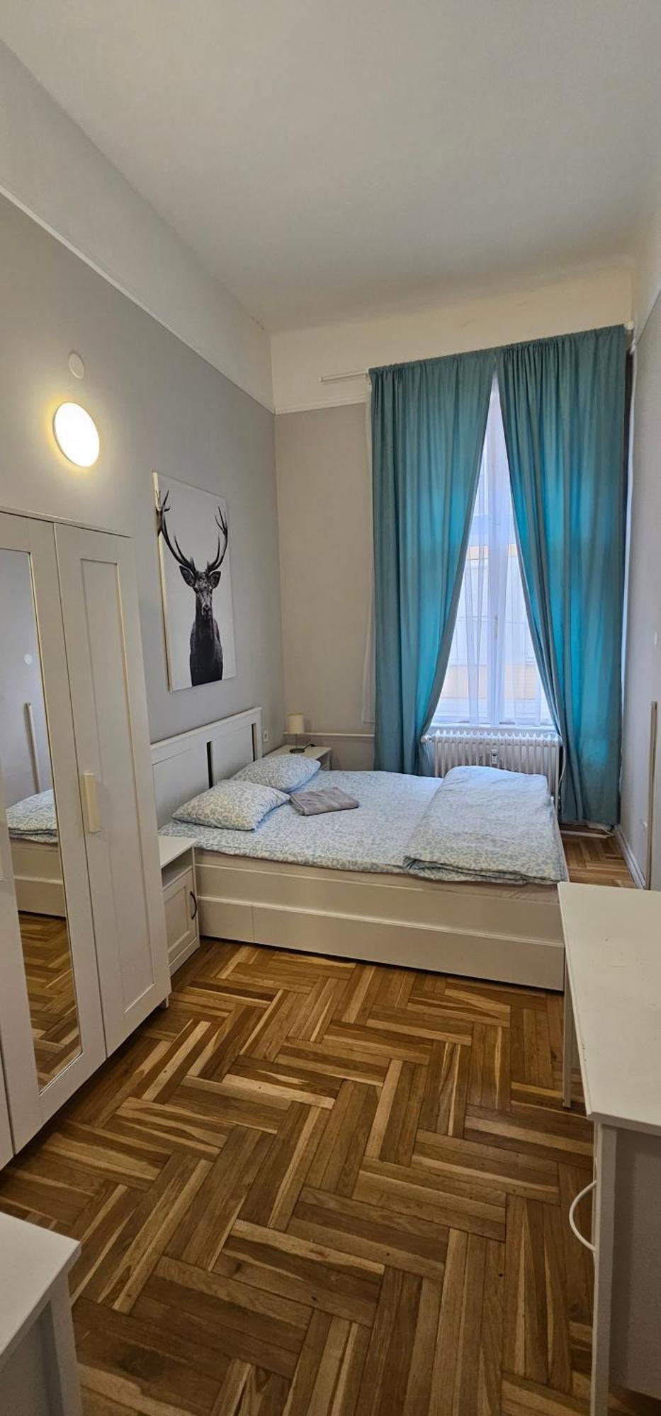 Central Dob Apartman Budapeste Exterior foto