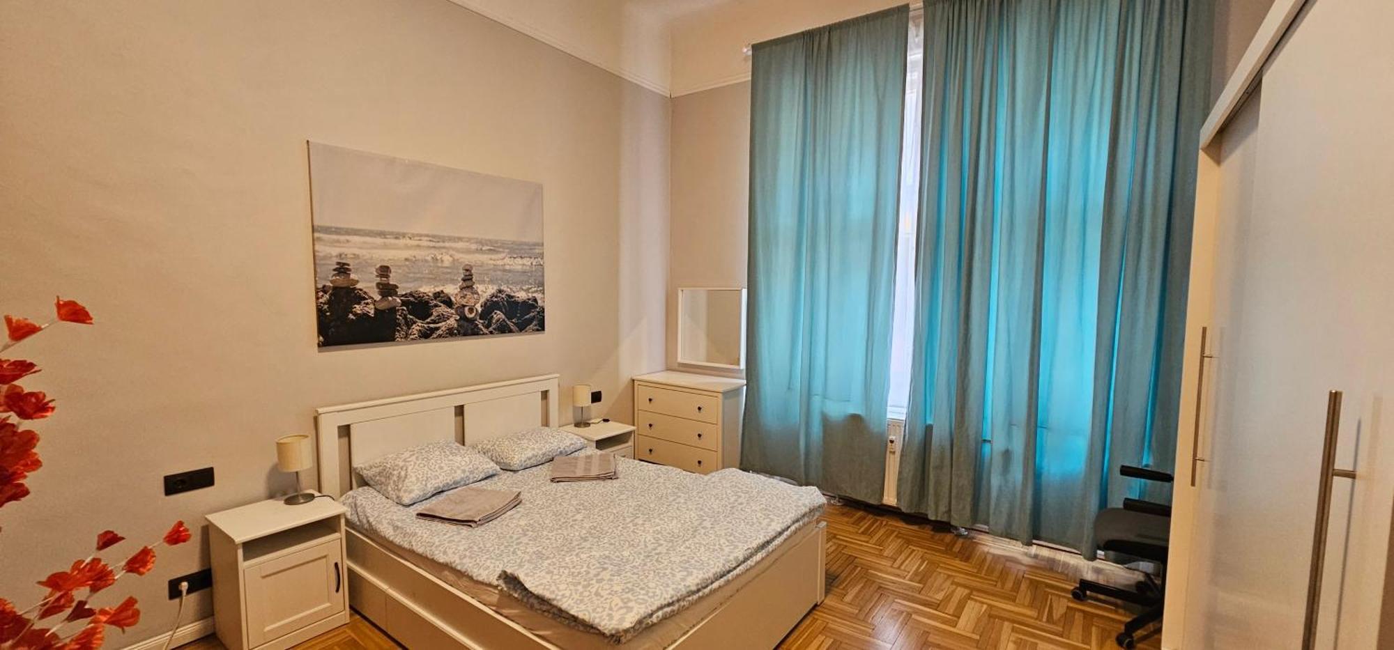 Central Dob Apartman Budapeste Exterior foto